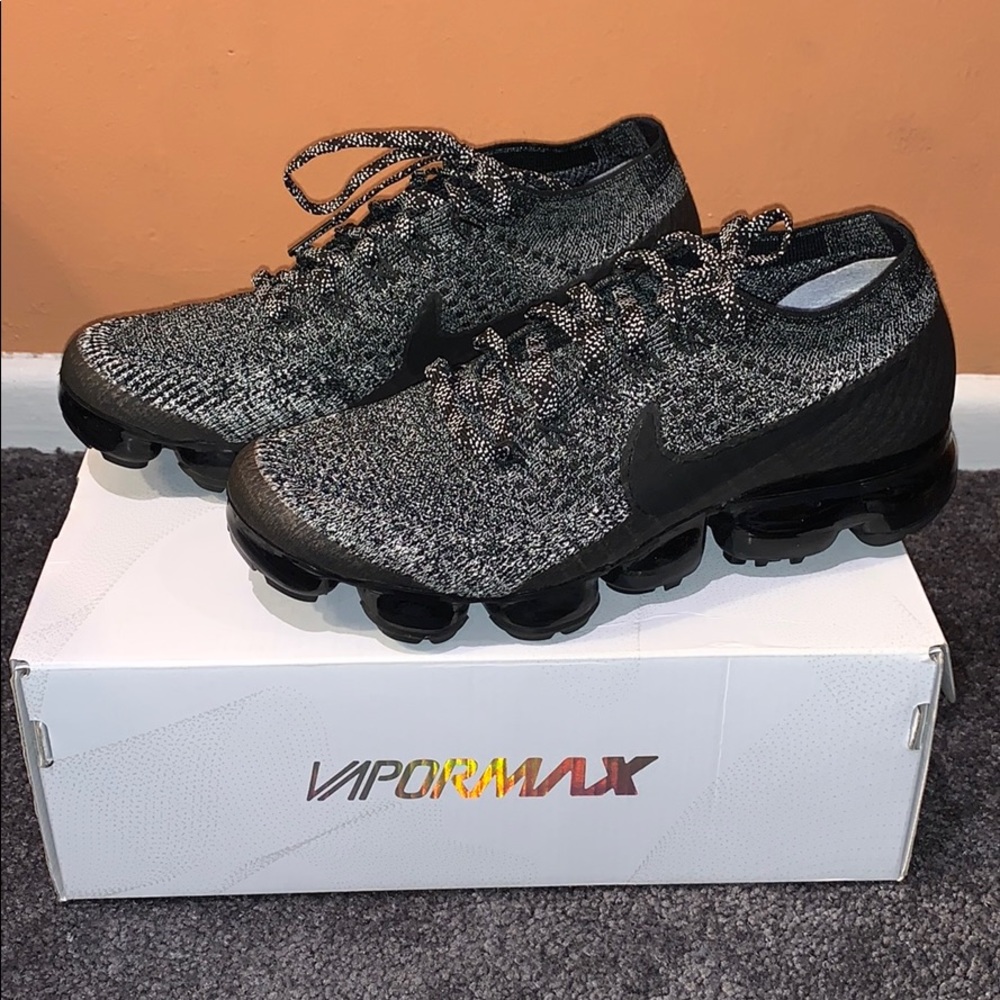 Women’s Nike air vapormax flyknit